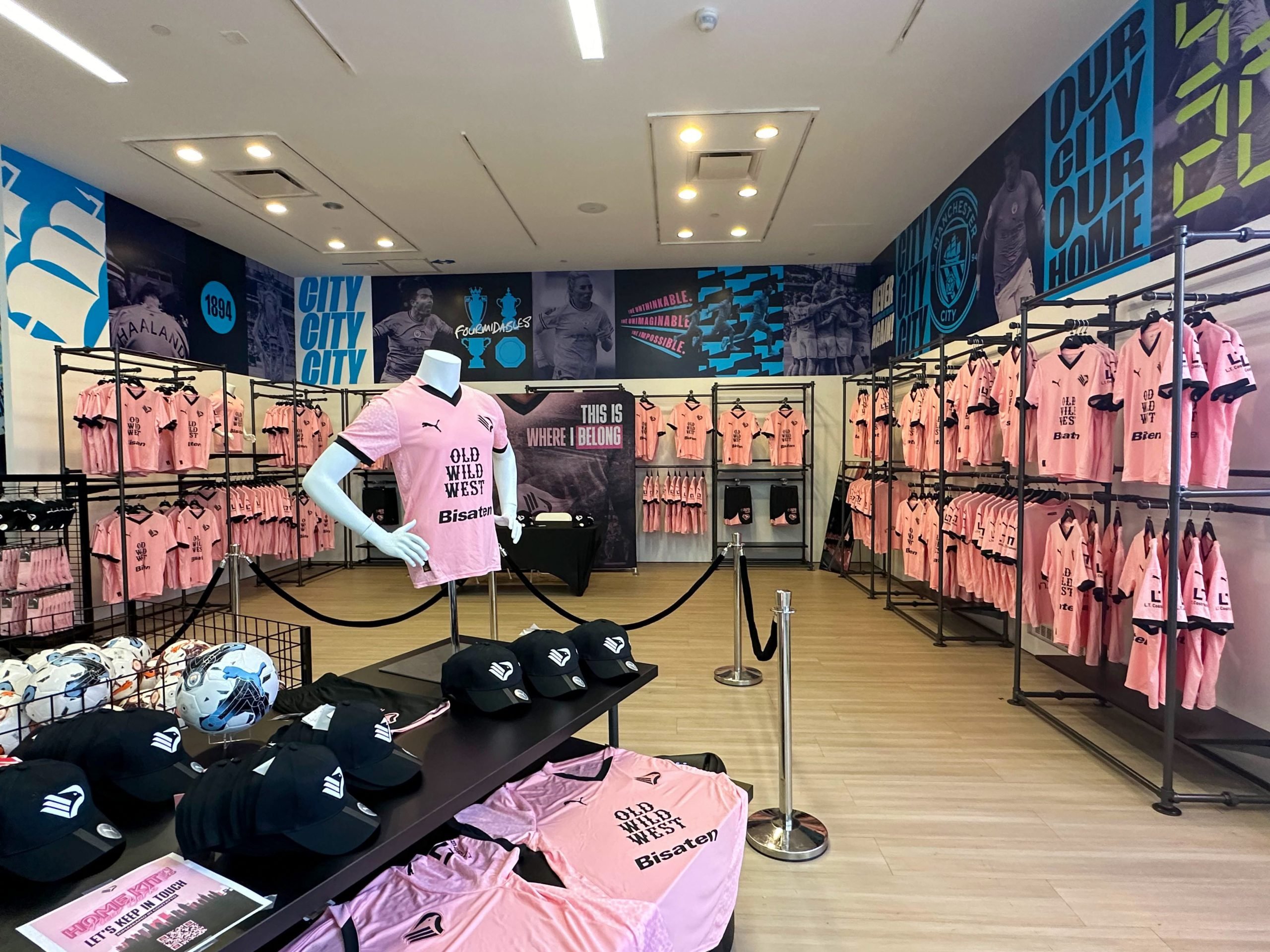 Palermo FC unveils new Puma Home Jersey in New York City with club legends Luca Toni, Javier Pastore and Amauri – Palermo F.C.